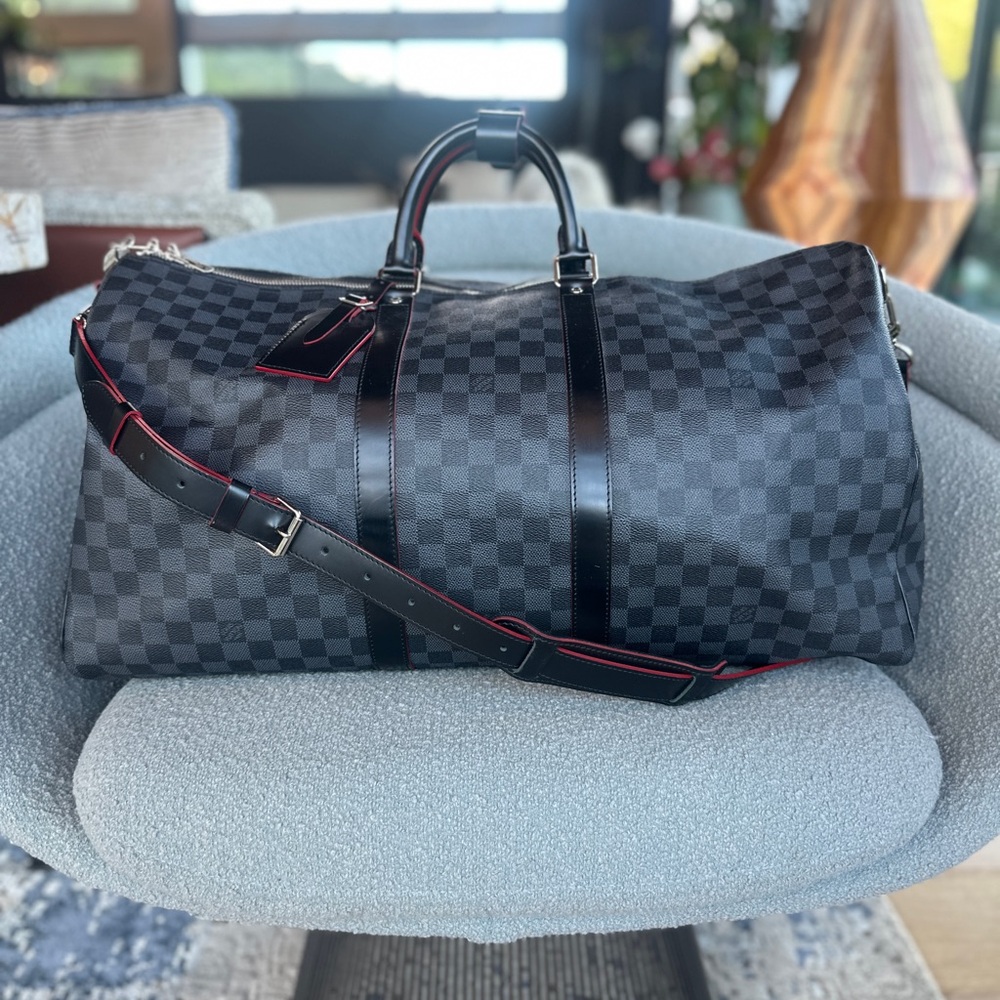 Louis Vuitton Keepall 55 Bandoulière Damier Graphite Red Trim Limited Edition